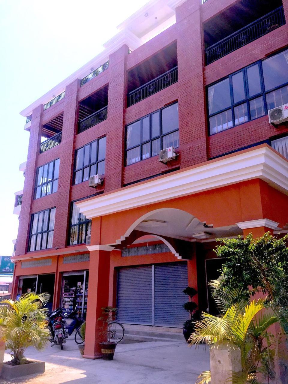 Inle Strand Hotel Nyaung Shwe Exterior photo