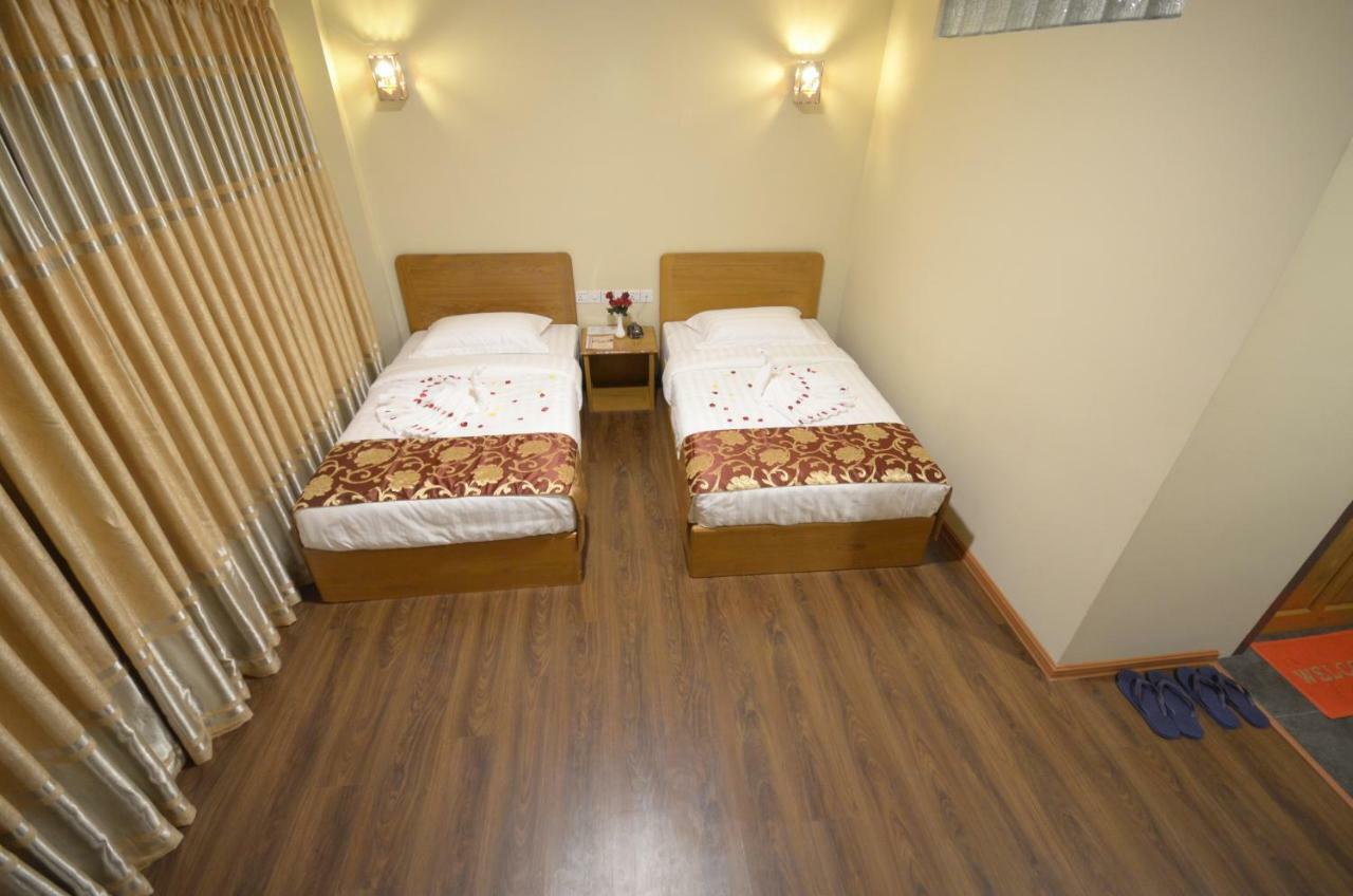Inle Strand Hotel Nyaung Shwe Exterior photo